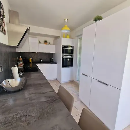 Spacieux Et Elegant T3 En Bord De Apartmán La Grande Motte