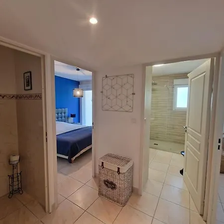 Spacieux Et Elegant T3 En Bord De La Grande Motte