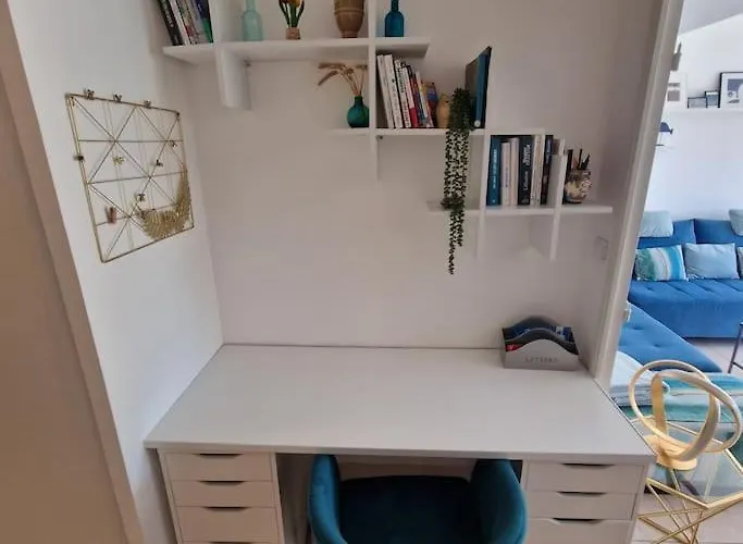 Appartement Spacieux Et Elegant T3 En Bord De