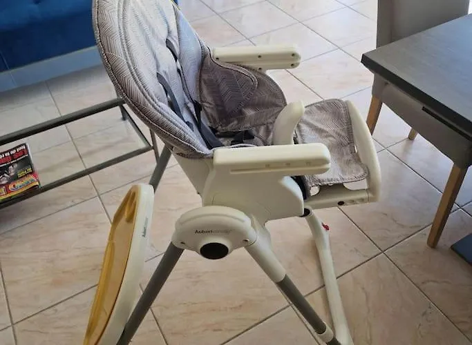 Appartement Spacieux Et Elegant T3 En Bord De *
